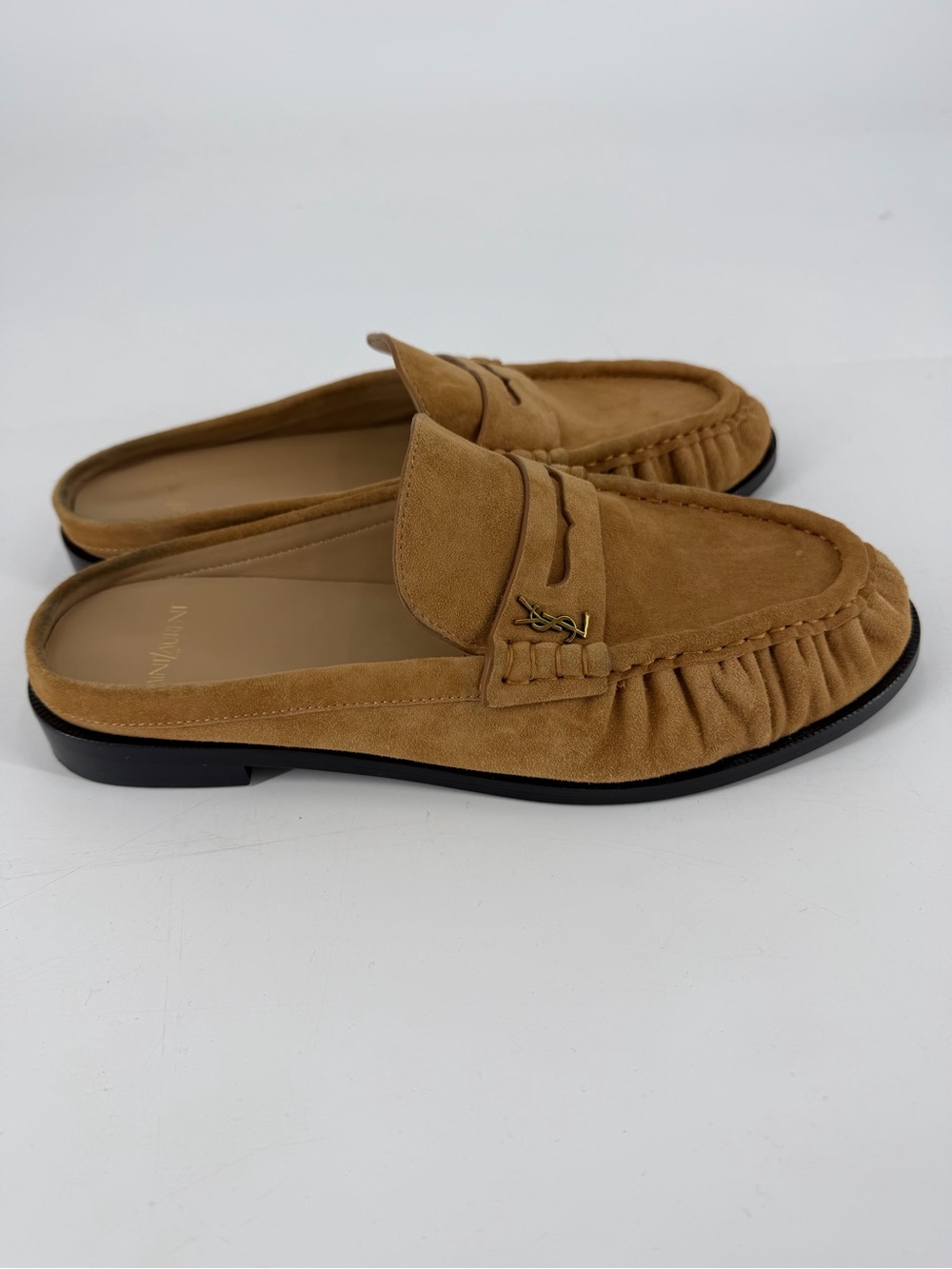 Women’s Tan Suede Slip-On Loafer Mule Ruched size 40